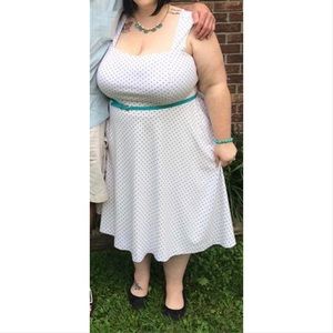 Torrid pin up dress - size 16